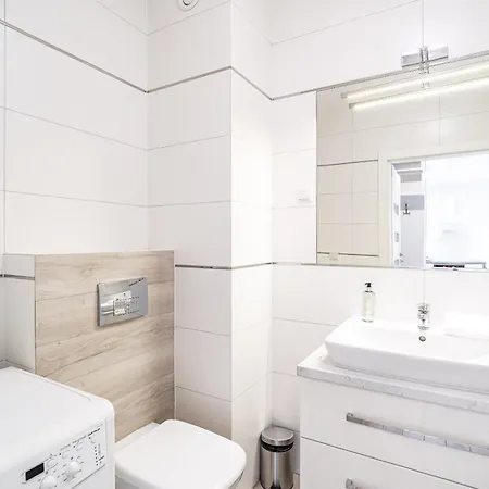 Rentplanet - Rydlowka Appartement